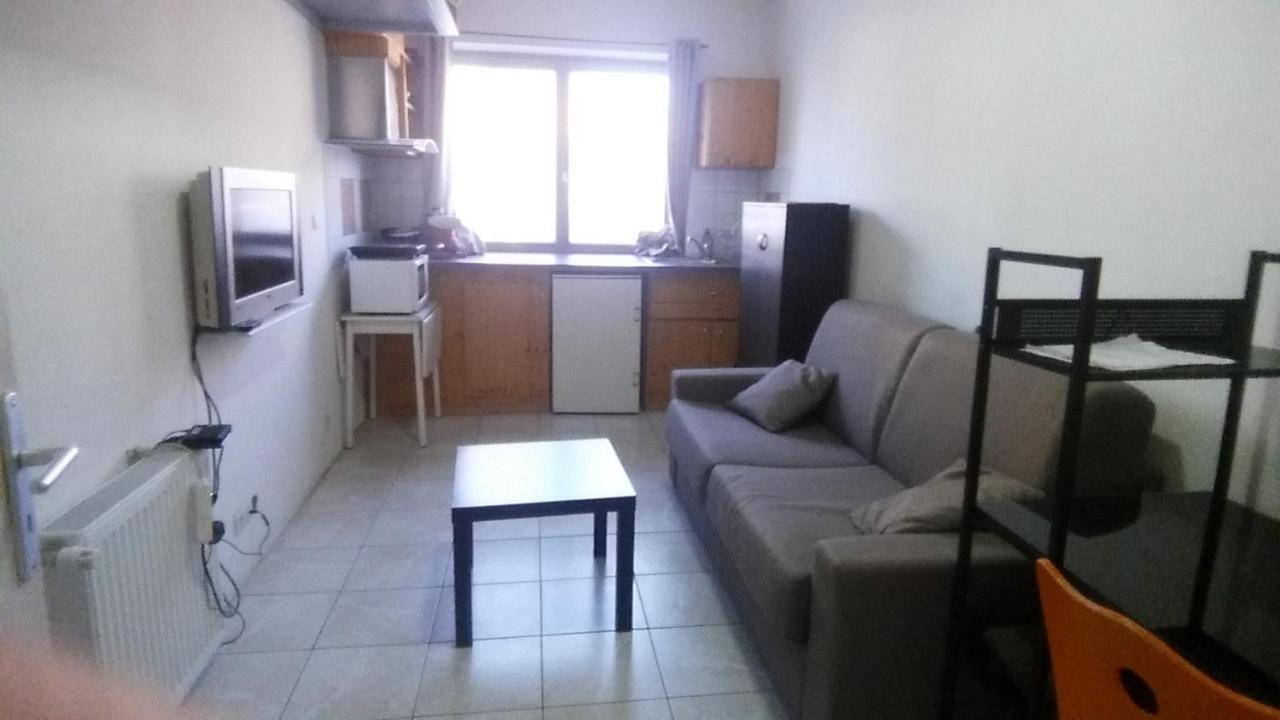 Studios Belfort Luaran gambar